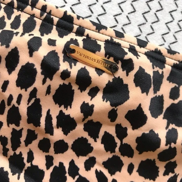 NWT Victoria’s Secret Leopard Print Swim Suit Bottoms: Size S - Picture 3 of 6